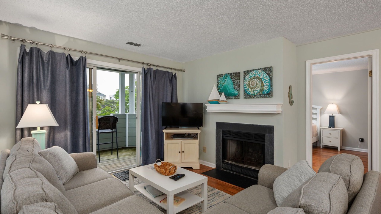 Photo of Livingroom in Manteo