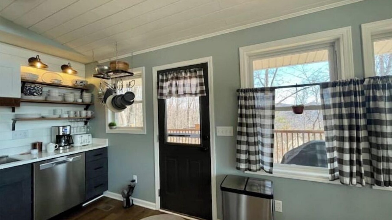 Photo of Kitchen in Fairview