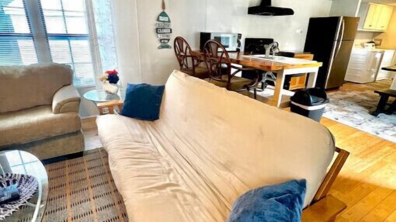 Photo of Livingroom in Myrtle Grove