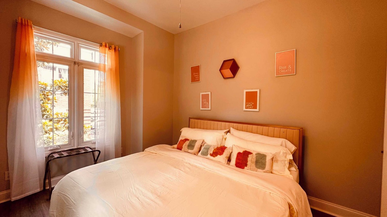 Photo of Bedroom in First Ward