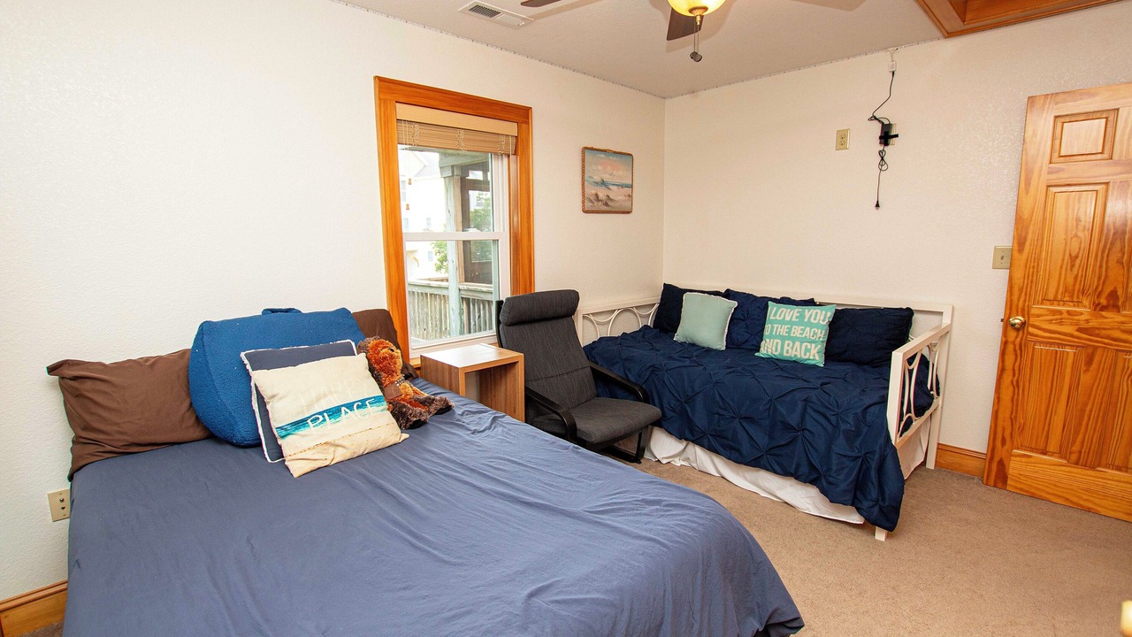 Photo of Bedroom in Brigands' Bay