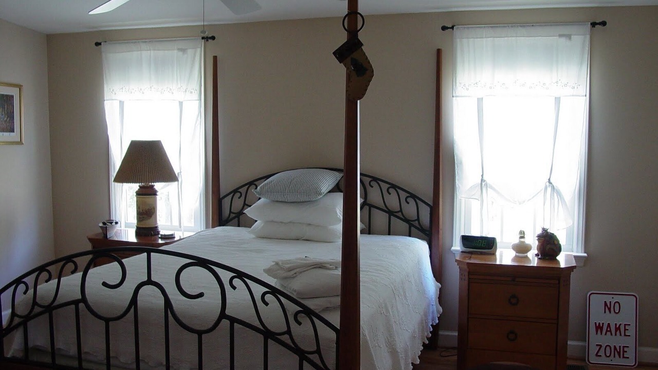 Photo of Bedroom in Manson