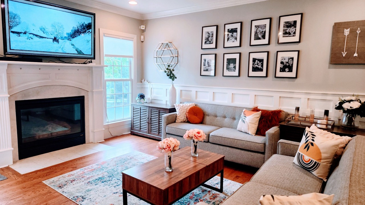 Photo of Livingroom in Cary