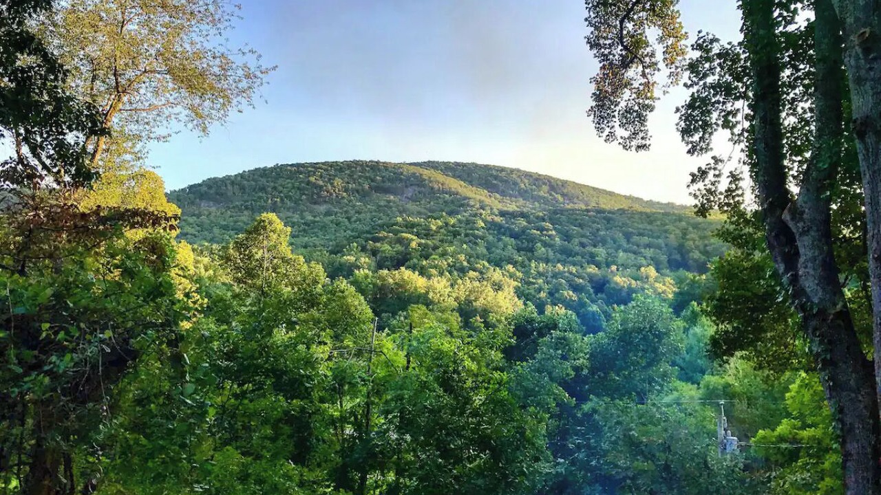 Photo of Outdoor in Gerton