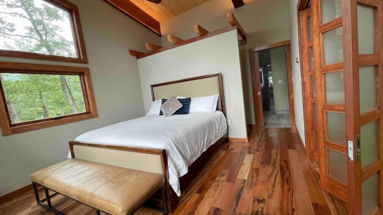 Photo of Bedroom in Apple Ridge
