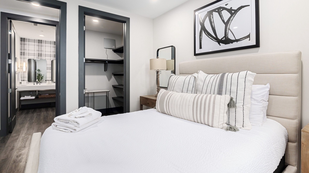 Photo of Bedroom in Rutledge Hill