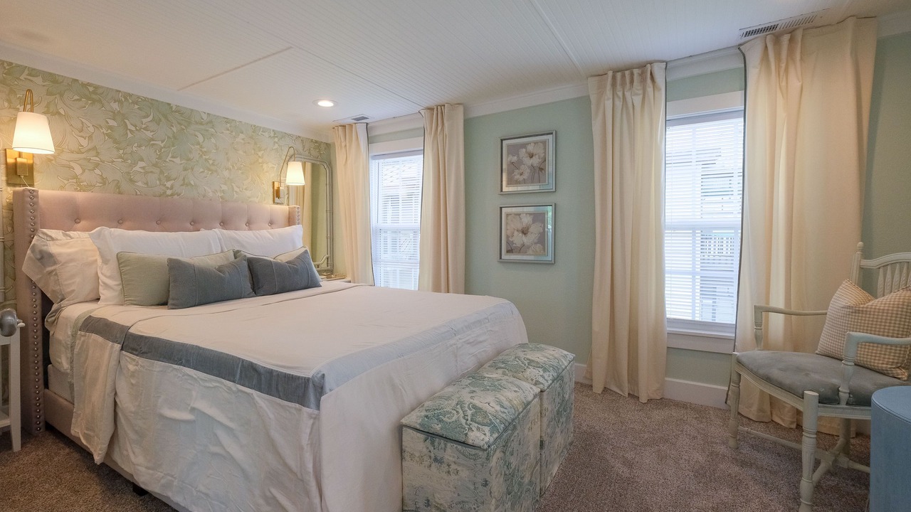 Photo of Bedroom in Edenton