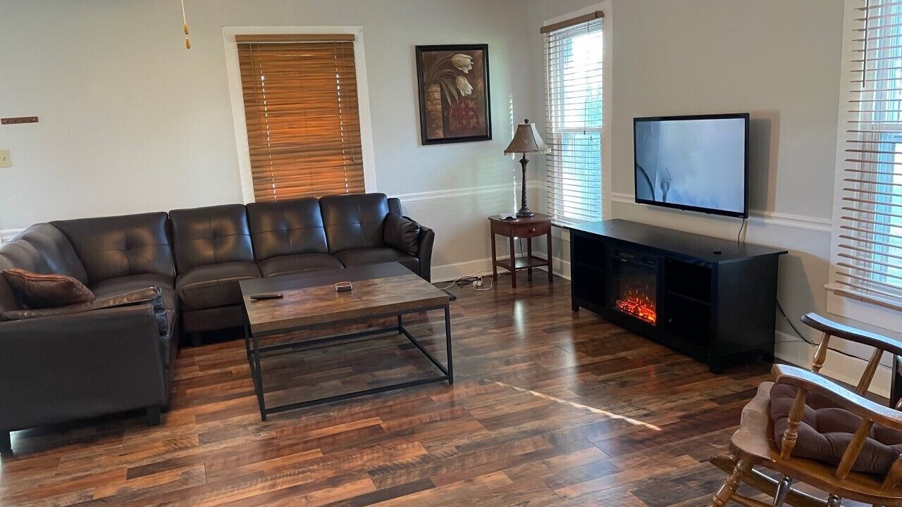 Photo of Livingroom in Forest City
