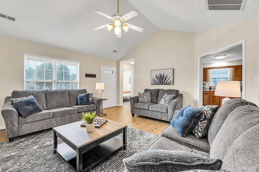 Photo of Livingroom in Winston - Salem
