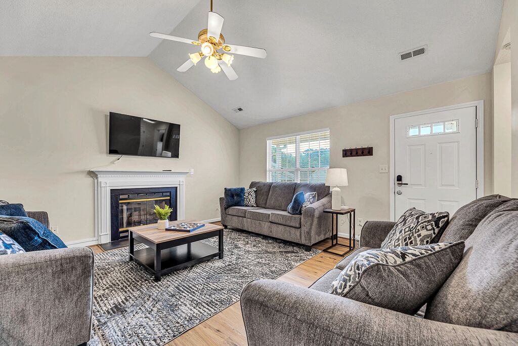 Photo of Livingroom in Winston - Salem