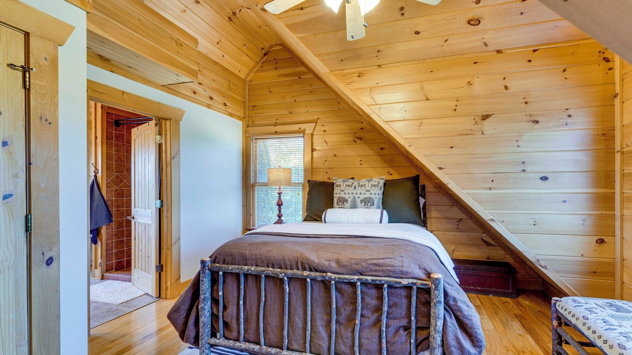 Photo of Bathroom in Vein Mountain