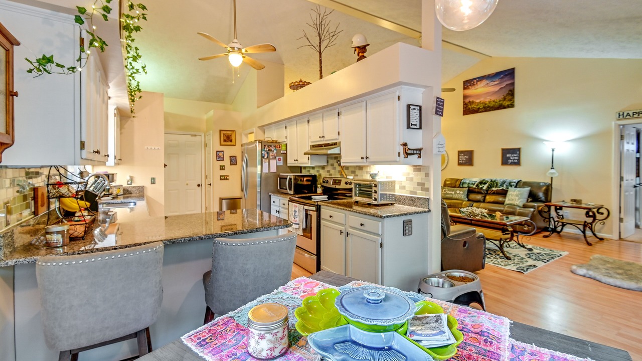 Photo of Kitchen in Olivia