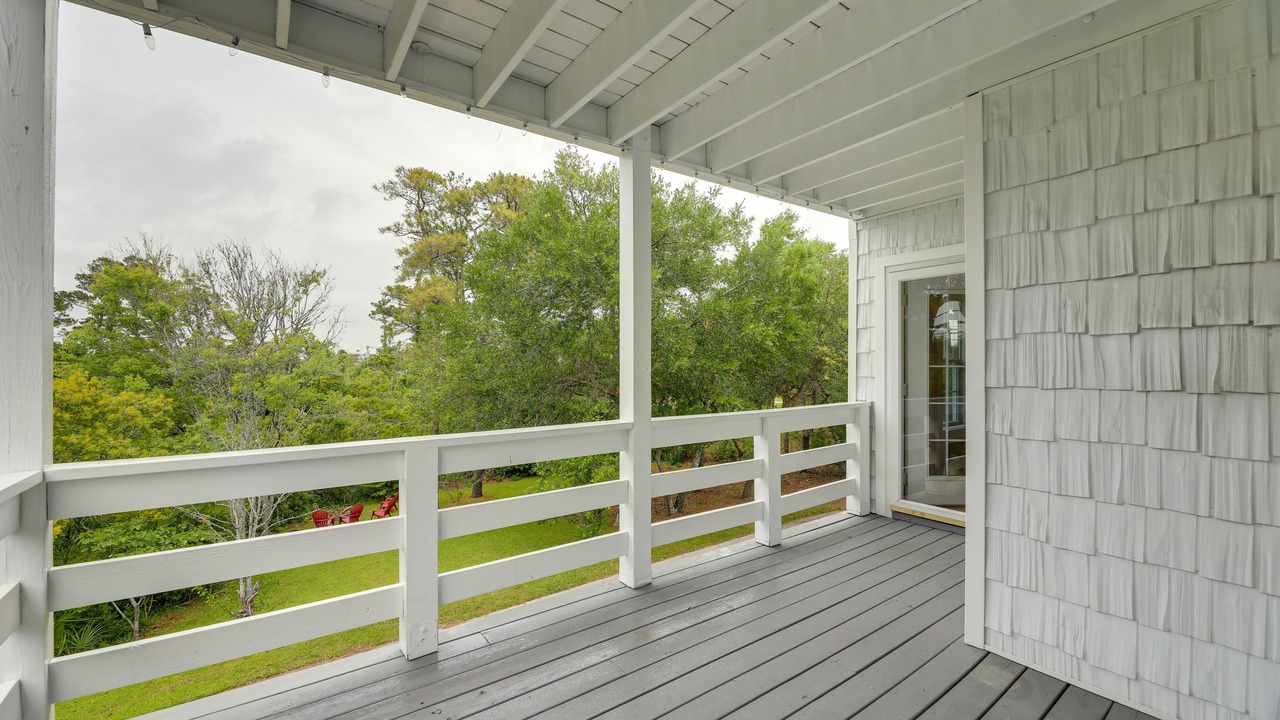 Photo of Patio Balcony in Harkers Island