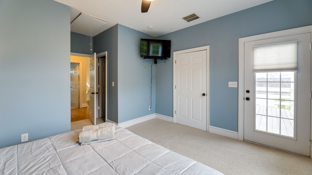Photo of Bedroom in Harkers Island