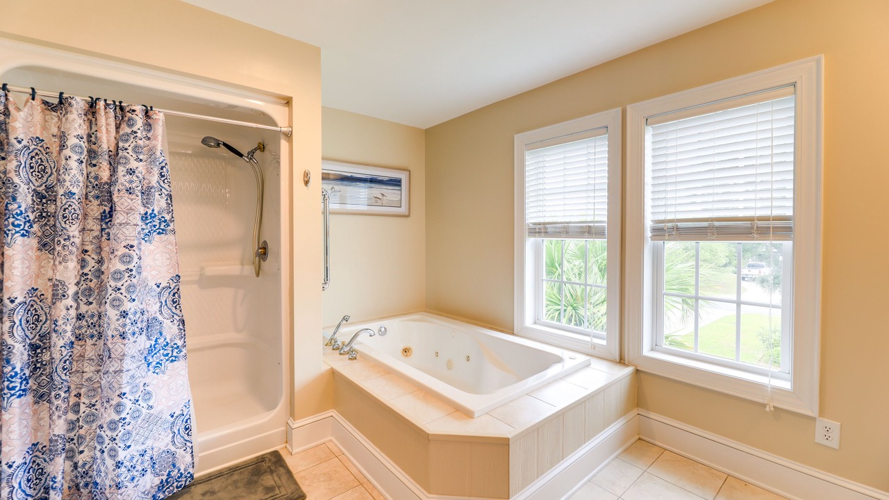 Photo of Bathroom in Harkers Island