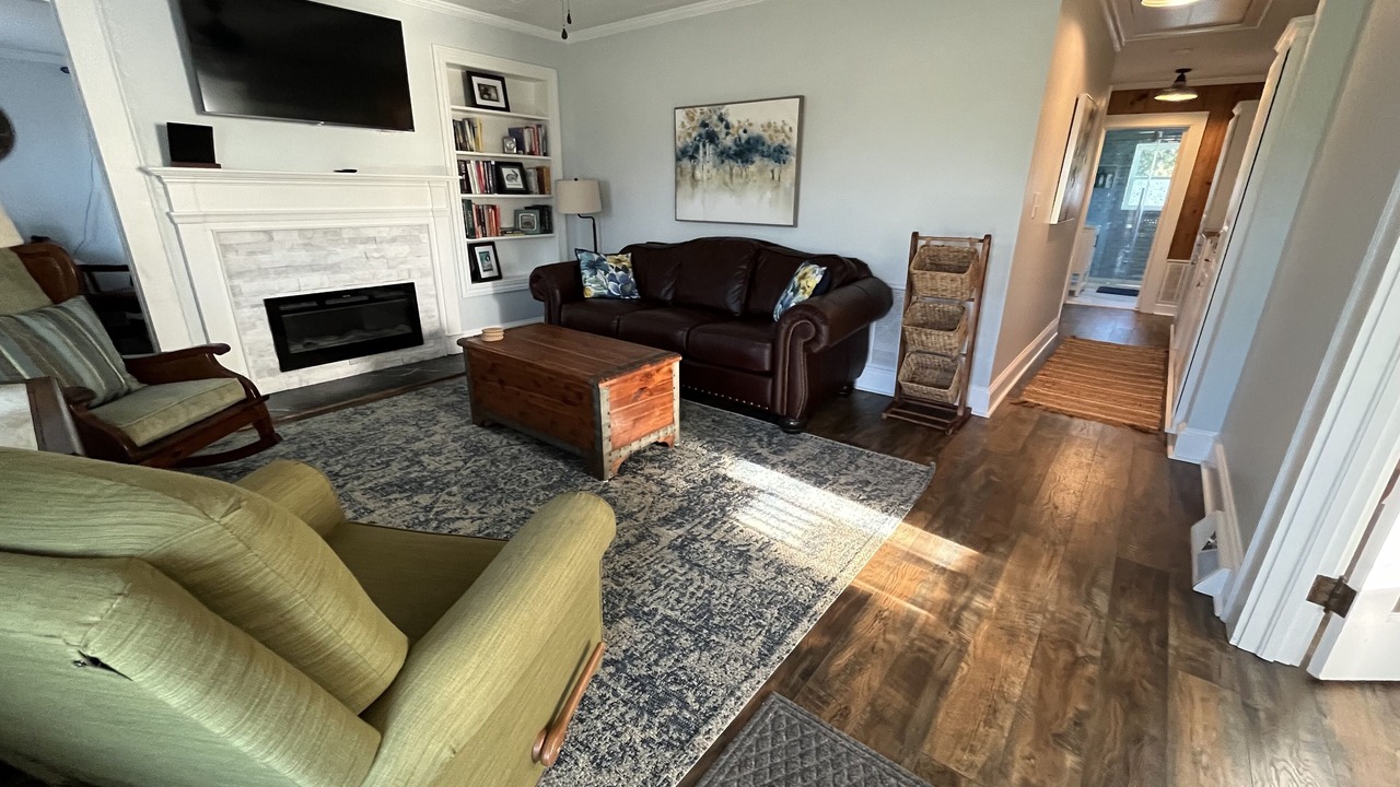 Photo of Livingroom in Mebane
