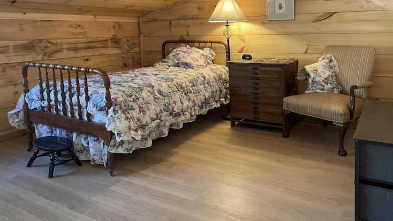 Photo of Bedroom in Leicester