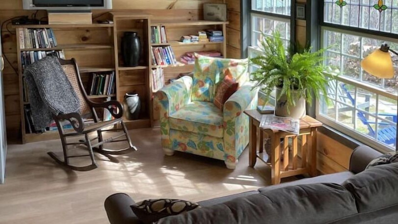 Photo of Livingroom in Leicester