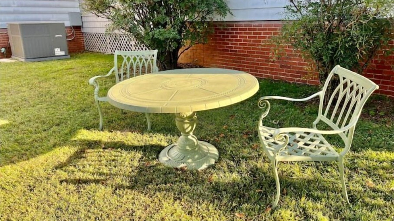 Photo of Outdoor in King