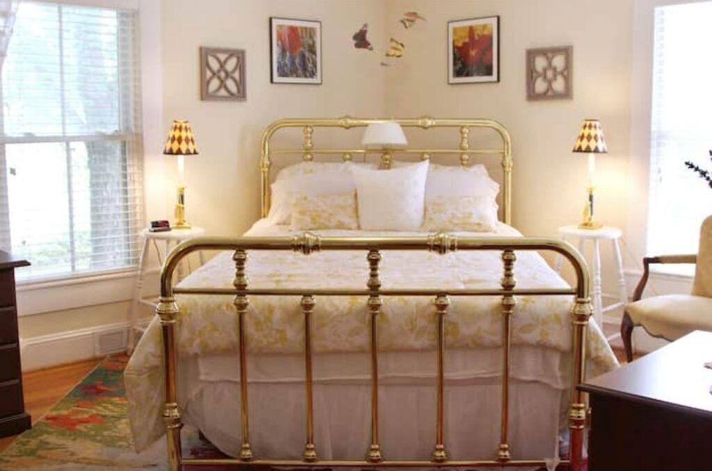 Photo of Bedroom in King