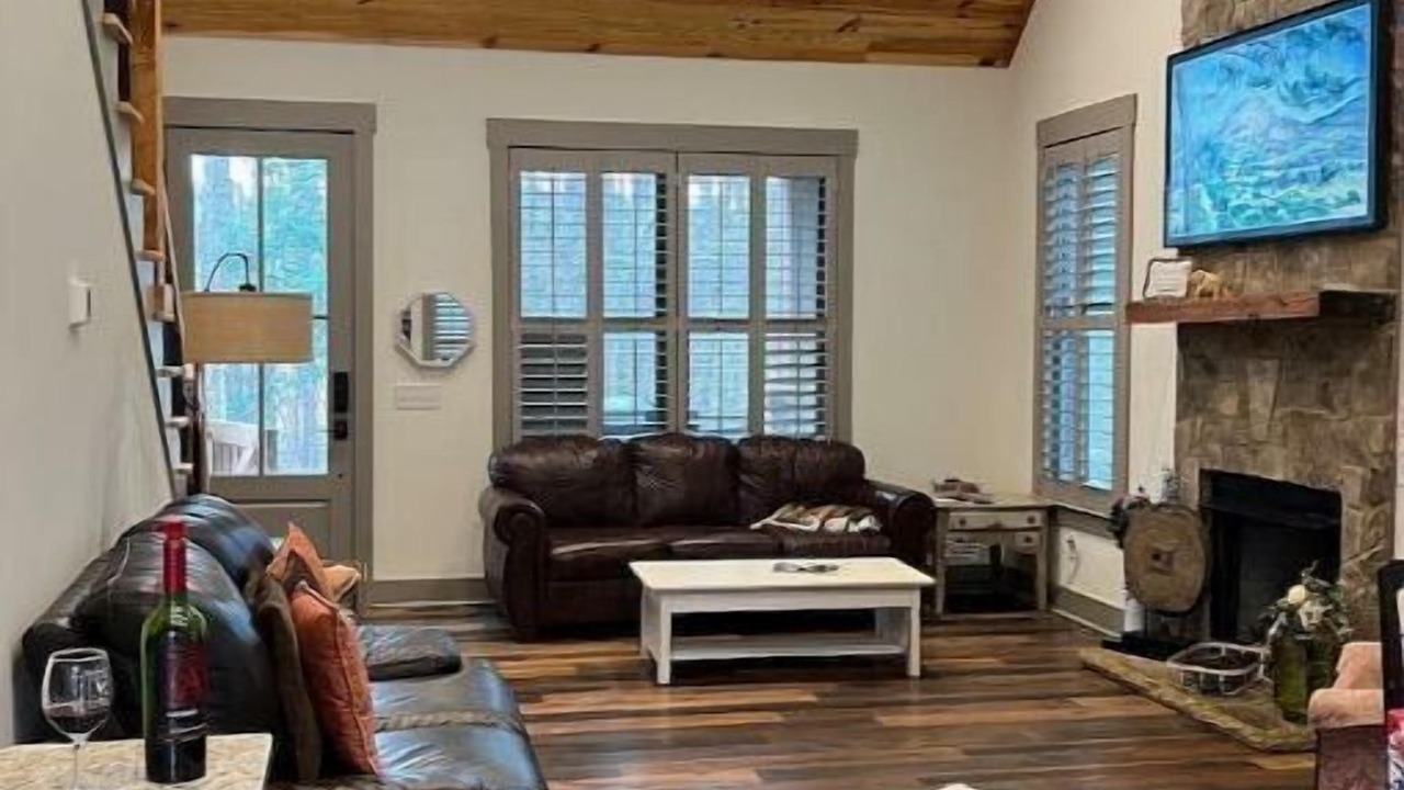 Photo of Livingroom in Ether