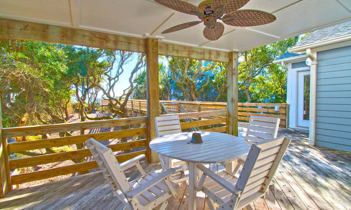 Photo of Others in Pine Knoll Shores