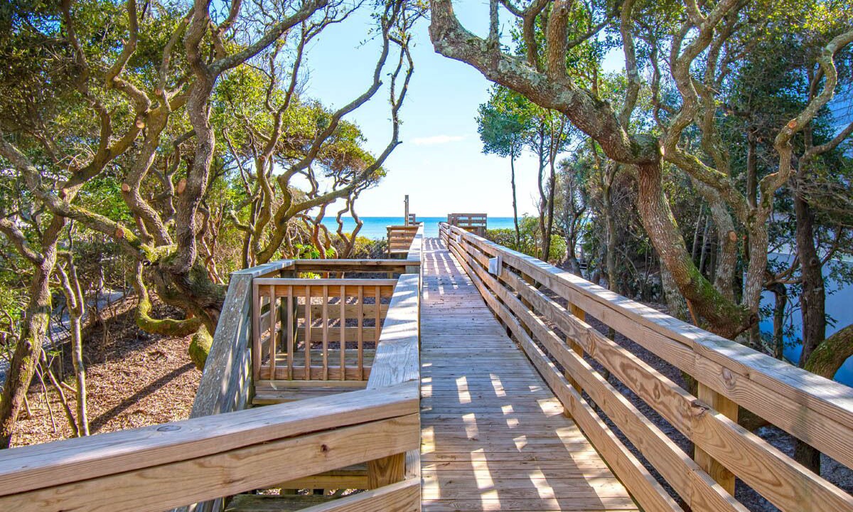 Photo of Others in Pine Knoll Shores