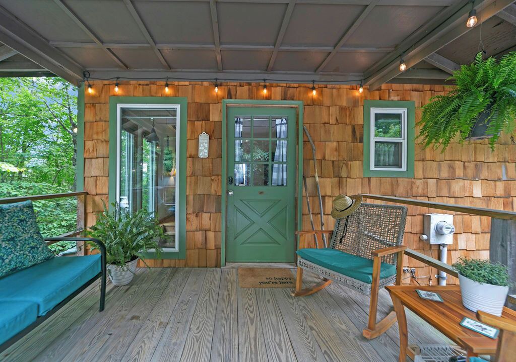 Photo of Patio Balcony in Brevard