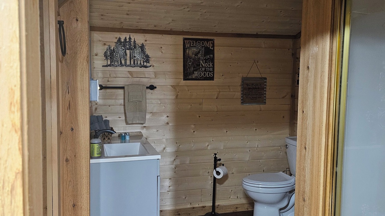 Photo of Bathroom in Indian Rock Springs
