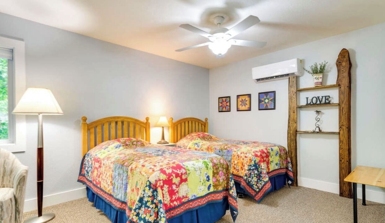 Photo of Bedroom in Murphy