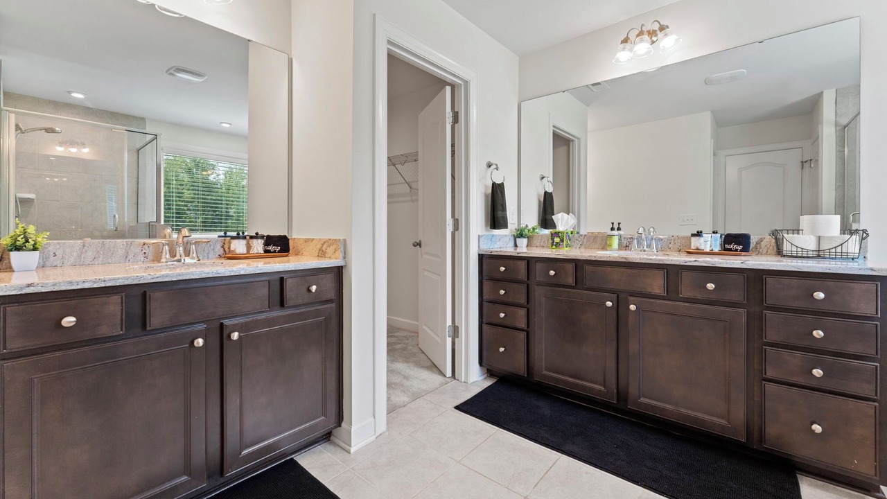 Photo of Bathroom in Apex