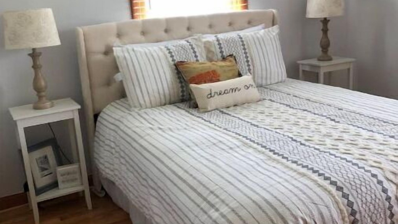 Photo of Bedroom in Hiddenite