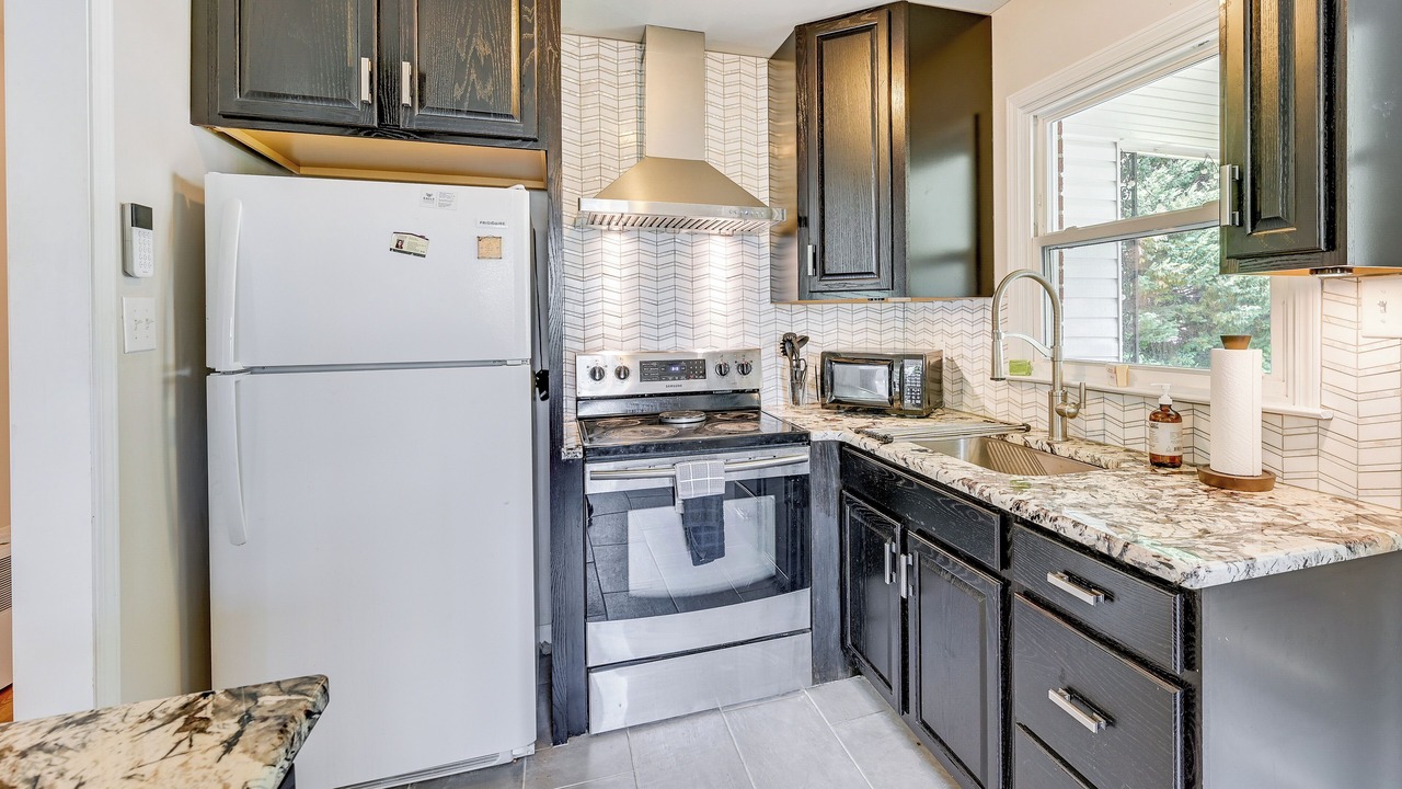 Photo of Kitchen in Old Irving Park