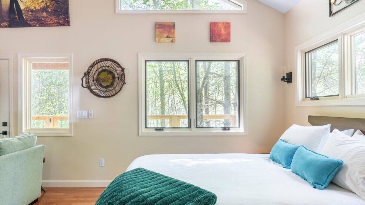 Photo of Bedroom in Marshall
