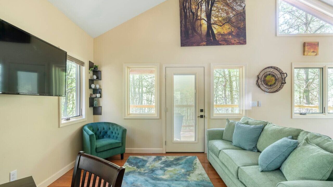 Photo of Livingroom in Marshall