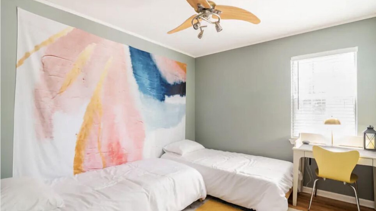 Photo of Bedroom in Huntersville