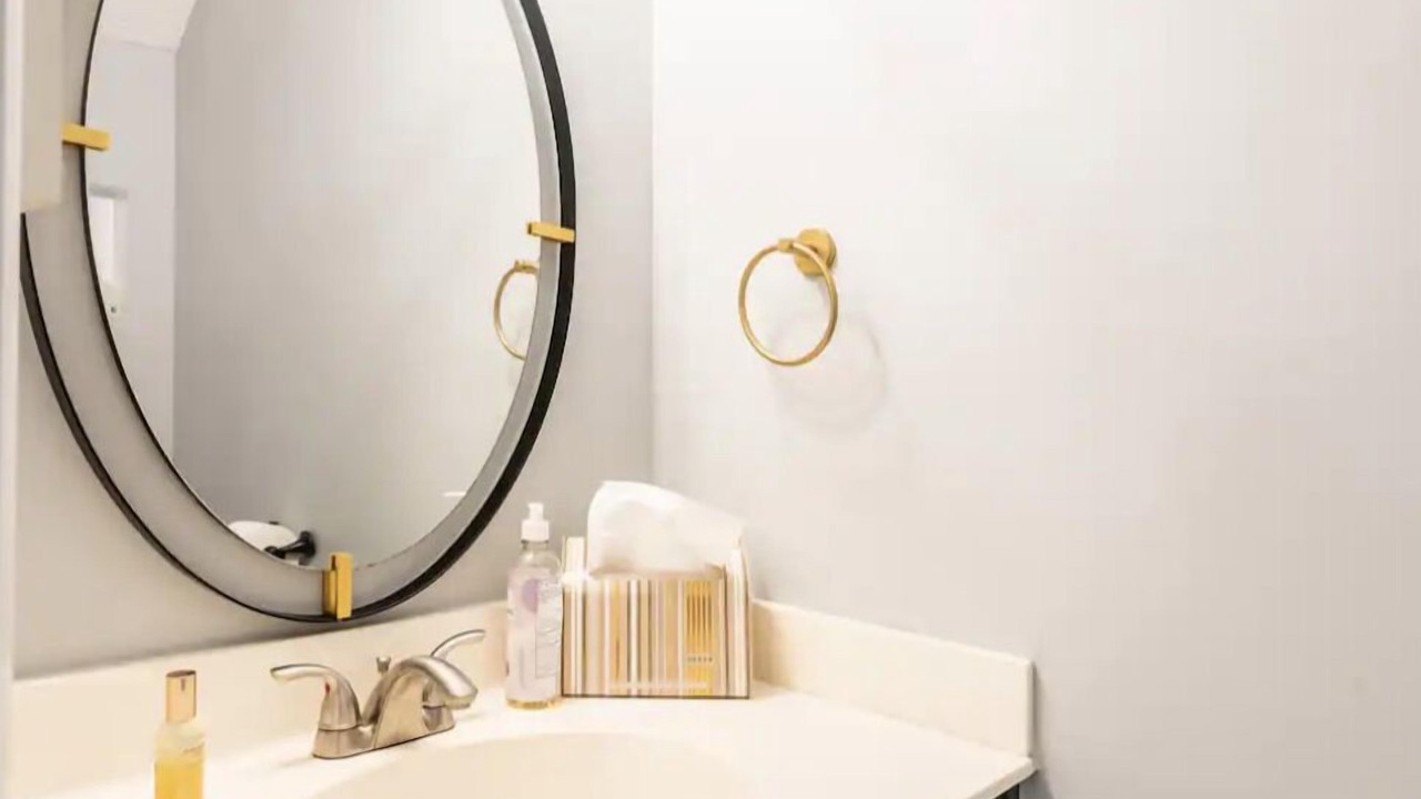 Photo of Bathroom in Huntersville