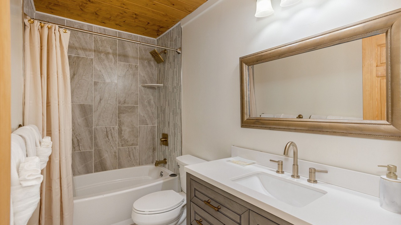 Photo of Bathroom in Cashiers