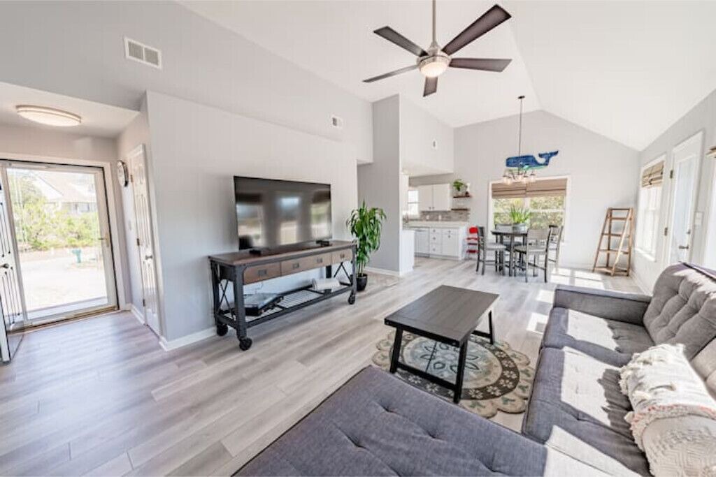 Photo of Livingroom in Sea Scape