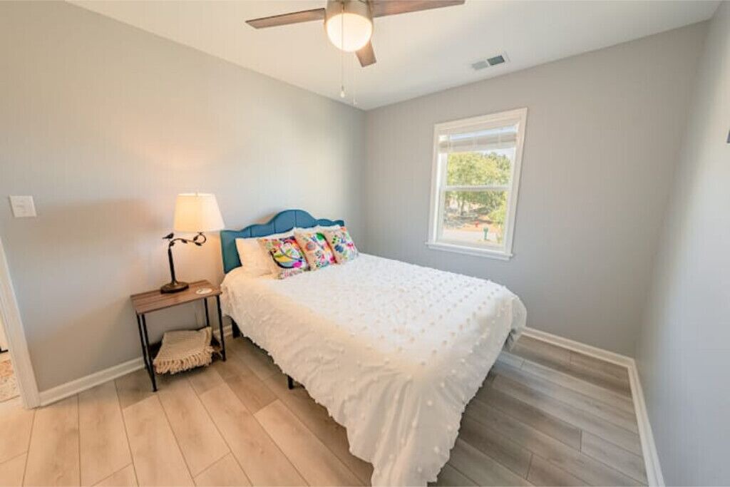 Photo of Bedroom in Sea Scape