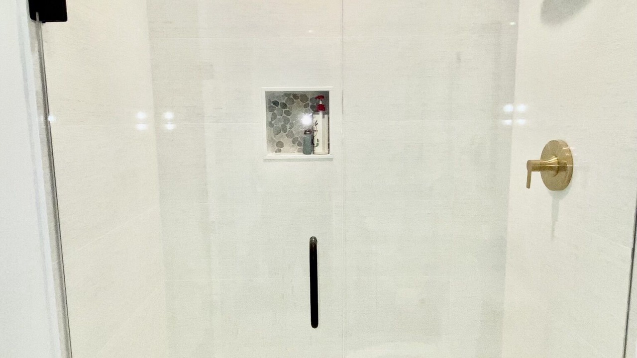 Photo of Bathroom in Duck
