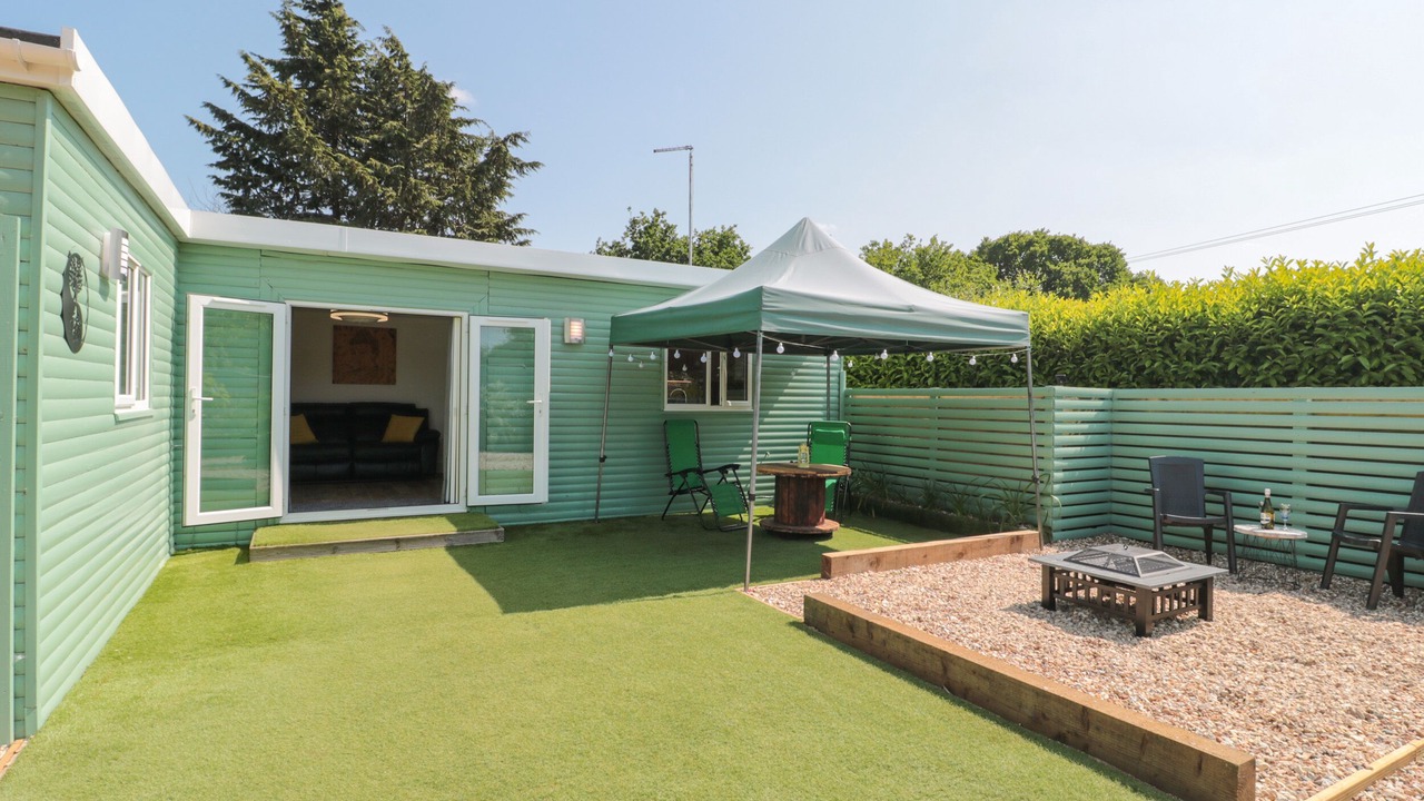Photo of Patio Balcony in Longham