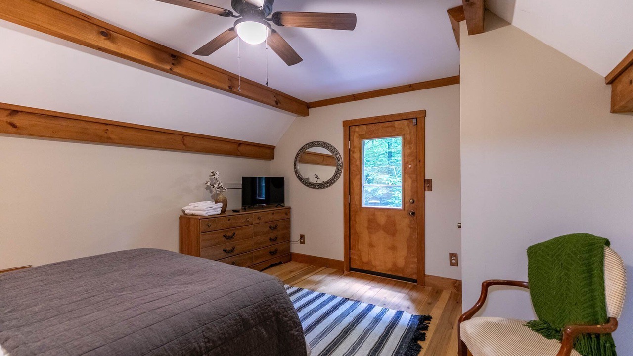Photo of Bedroom in Zionville