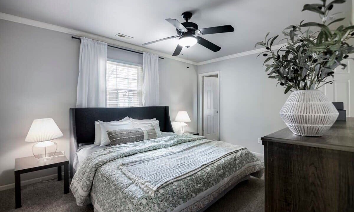 Photo of Bedroom in Pineville