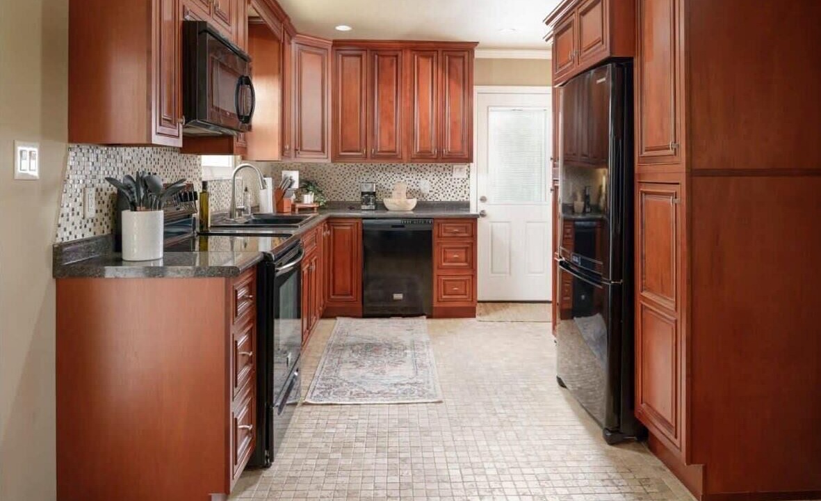 Photo of Kitchen in Pineville