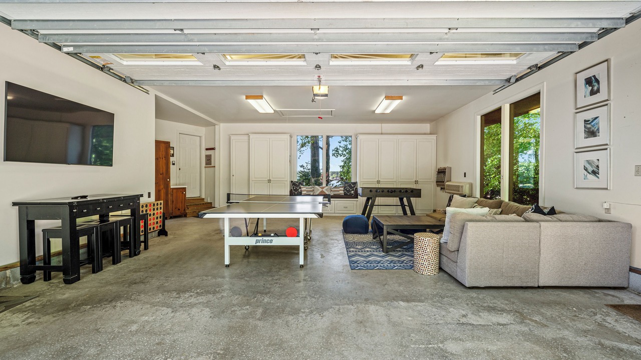 Photo of Bedroom in Troutman
