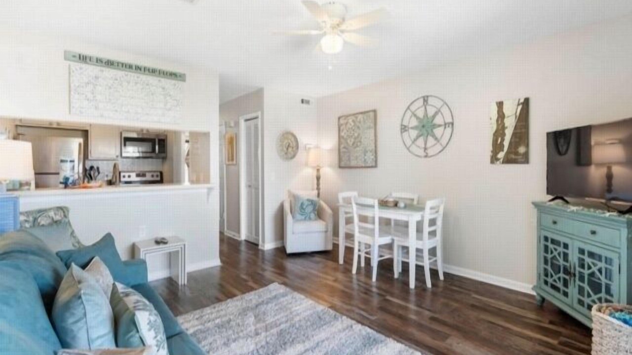 Photo of Bedroom in Carolina Beach