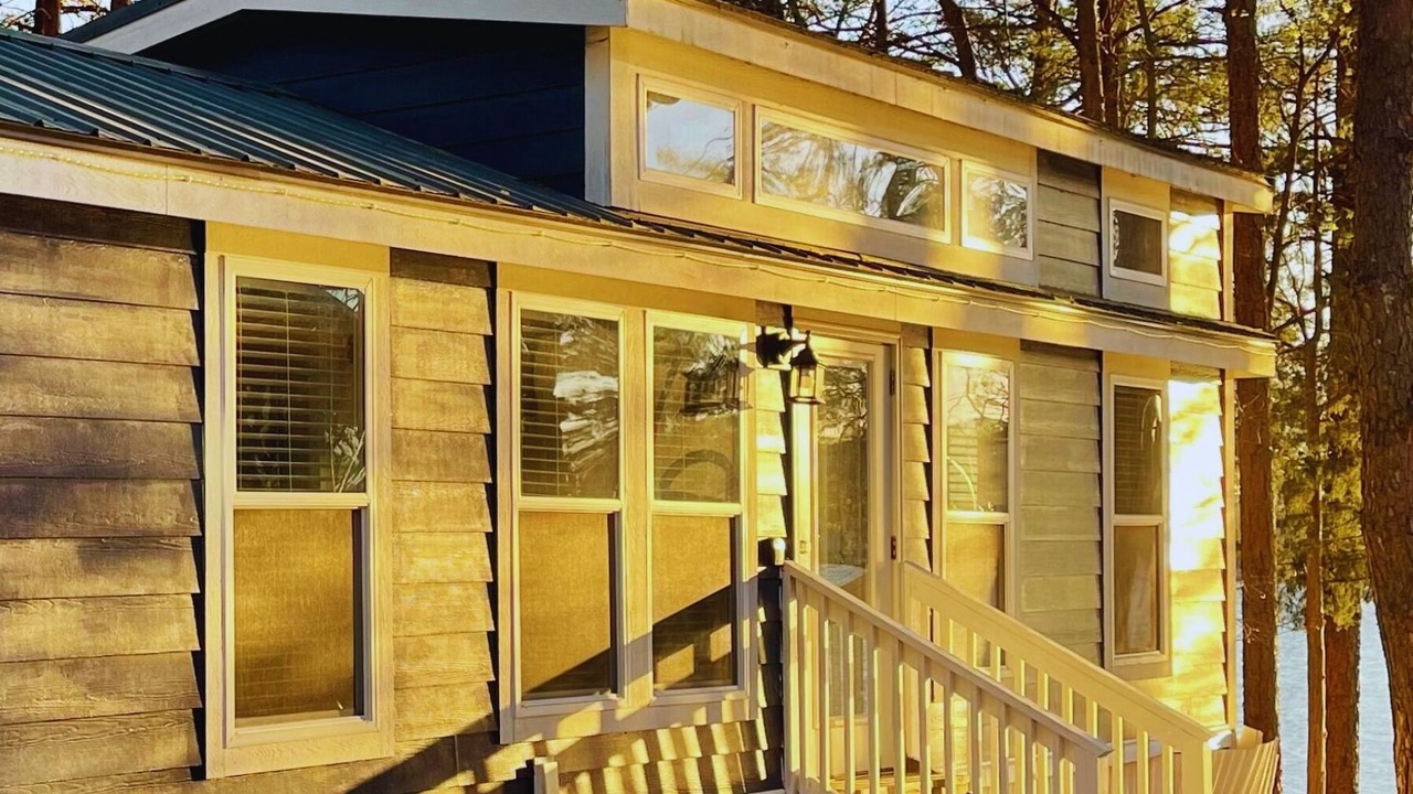 Photo of Bedroom in Steele Creek