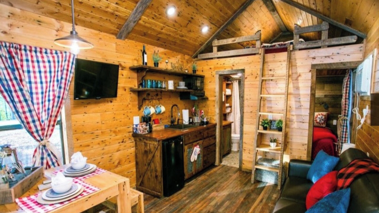 Photo of Bedroom in Steele Creek