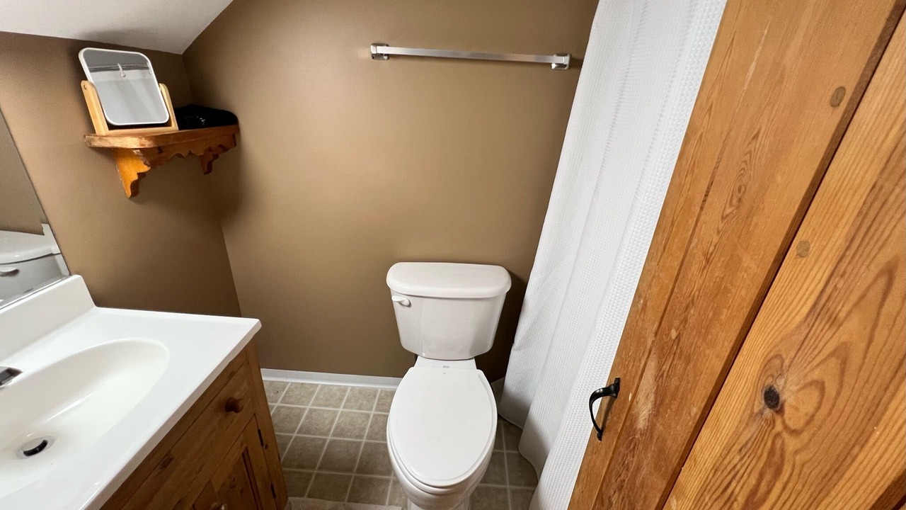 Photo of Bathroom in Maggie Valley